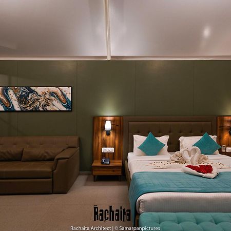 White Feather Resort Kauncha Silvassa Extérieur photo