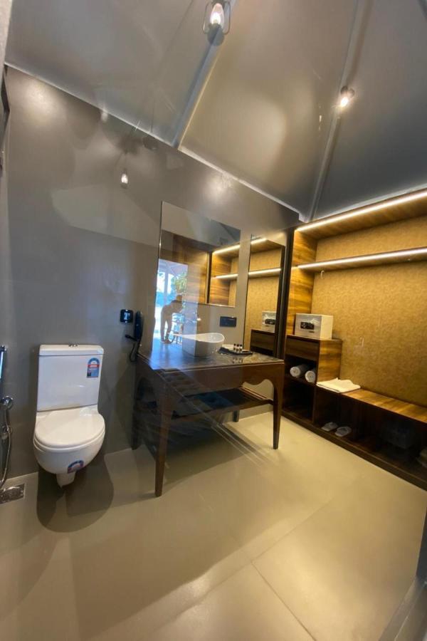 White Feather Resort Kauncha Silvassa Extérieur photo